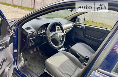 Седан Opel Astra 2008 в Ивано-Франковске