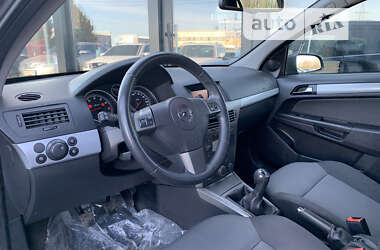 Универсал Opel Astra 2006 в Харькове