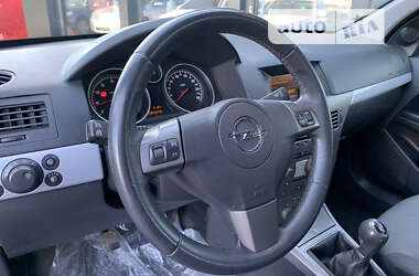 Універсал Opel Astra 2006 в Харкові