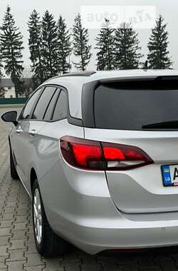 Универсал Opel Astra 2018 в 