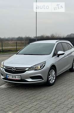 Универсал Opel Astra 2018 в 