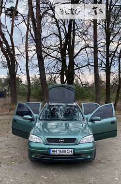 Хетчбек Opel Astra 1999 в Житомирі