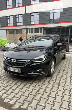 Універсал Opel Astra 2017 в Чернівцях