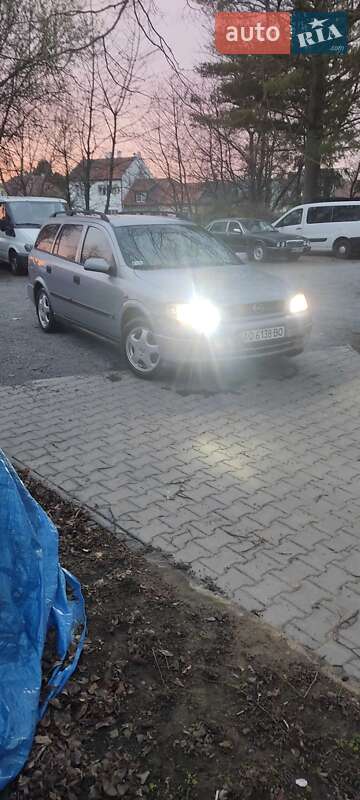 Opel Astra 2000