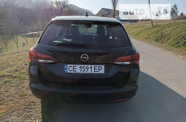 Универсал Opel Astra 2018 в Сторожинце