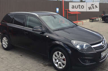 Универсал Opel Astra 2010 в Коломые