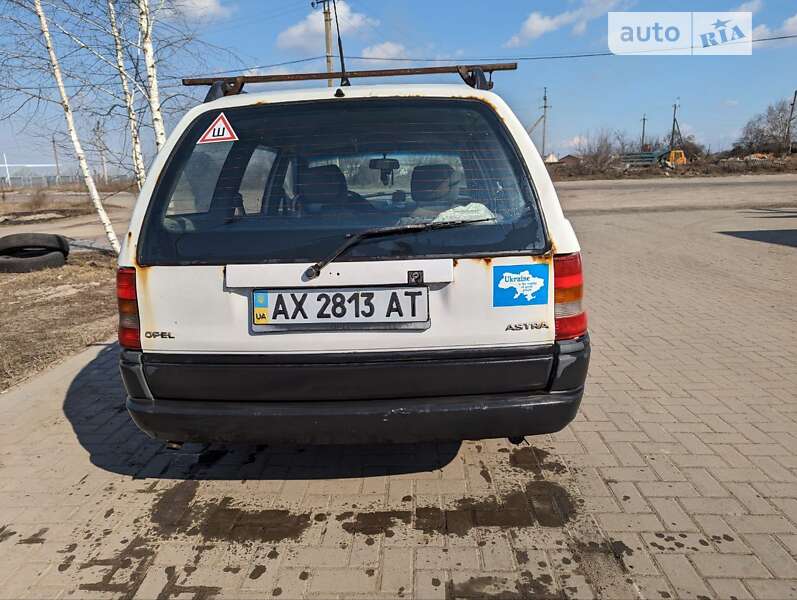 Универсал Opel Astra 1992 в Харькове
