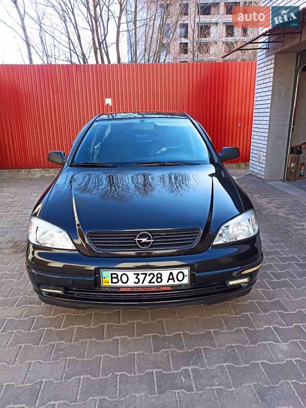 Opel Astra 2009