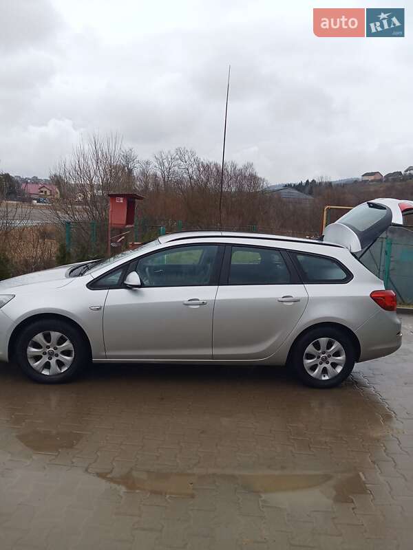 Универсал Opel Astra 2015 в Львове фото 27 Универсал Opel Astra 2015 в Львове