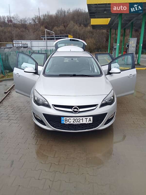 Универсал Opel Astra 2015 в Львове фото 69 Универсал Opel Astra 2015 в Львове