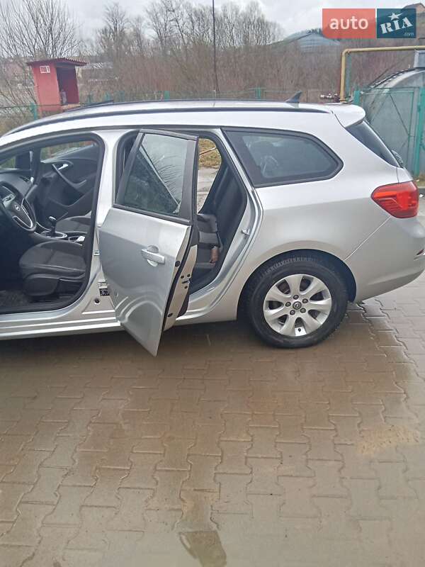 Универсал Opel Astra 2015 в Львове фото 79 Универсал Opel Astra 2015 в Львове