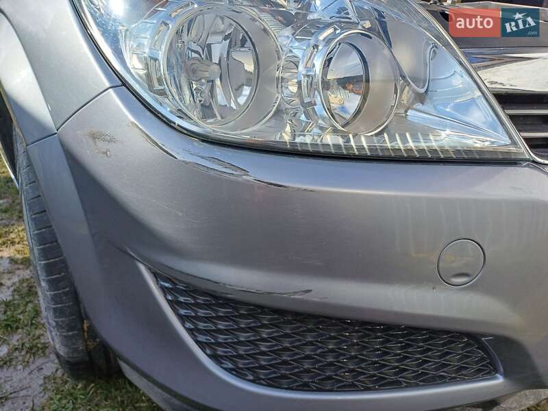 Хэтчбек Opel Astra 2008 в Хмельницком