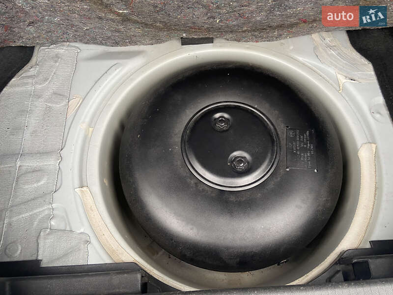 Хетчбек Opel Astra 2012 в Києві