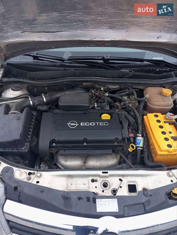 Универсал Opel Astra 2004 в Виннице