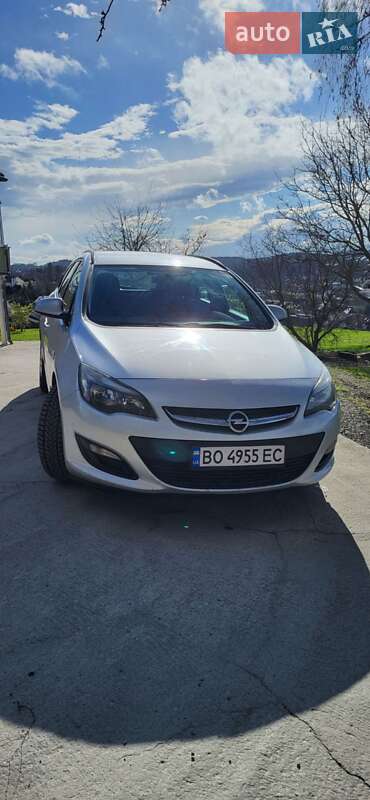 Opel Astra 2013