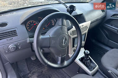 Хэтчбек Opel Astra 2008 в Одессе