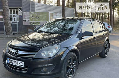 Хэтчбек Opel Astra 2013 в Виннице