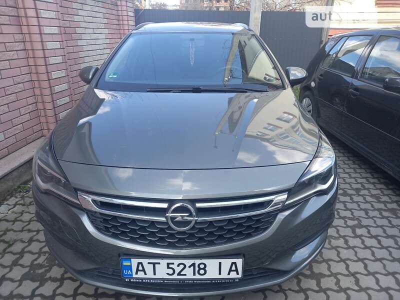 Універсал Opel Astra 2018 в Івано-Франківську
