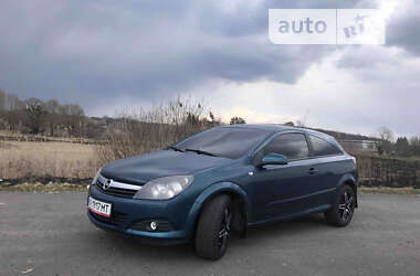 Купе Opel Astra 2007 в Краснокутске
