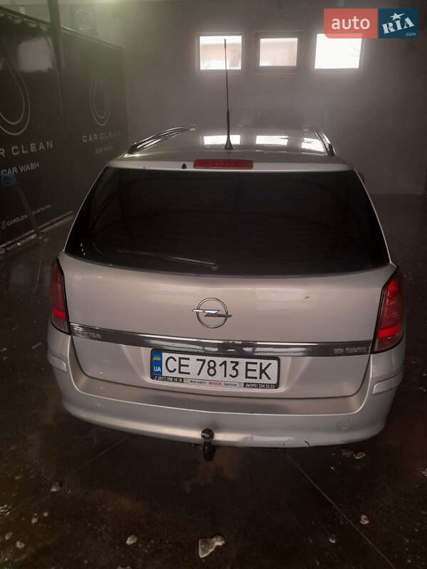 Универсал Opel Astra 2007 в Заставной