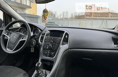 Универсал Opel Astra 2016 в Кременце
