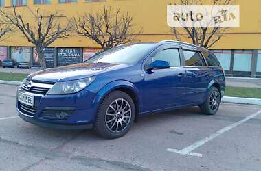 Универсал Opel Astra 2006 в Черкассах