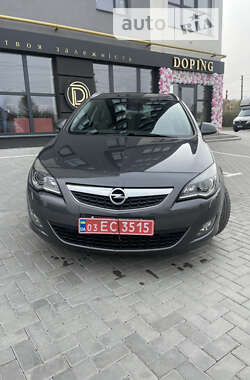 Универсал Opel Astra 2011 в Ковеле