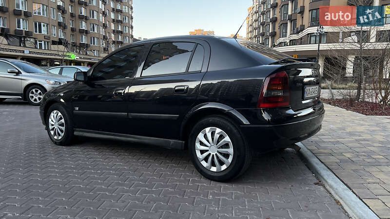 Хетчбек Opel Astra 2003 в Києві
