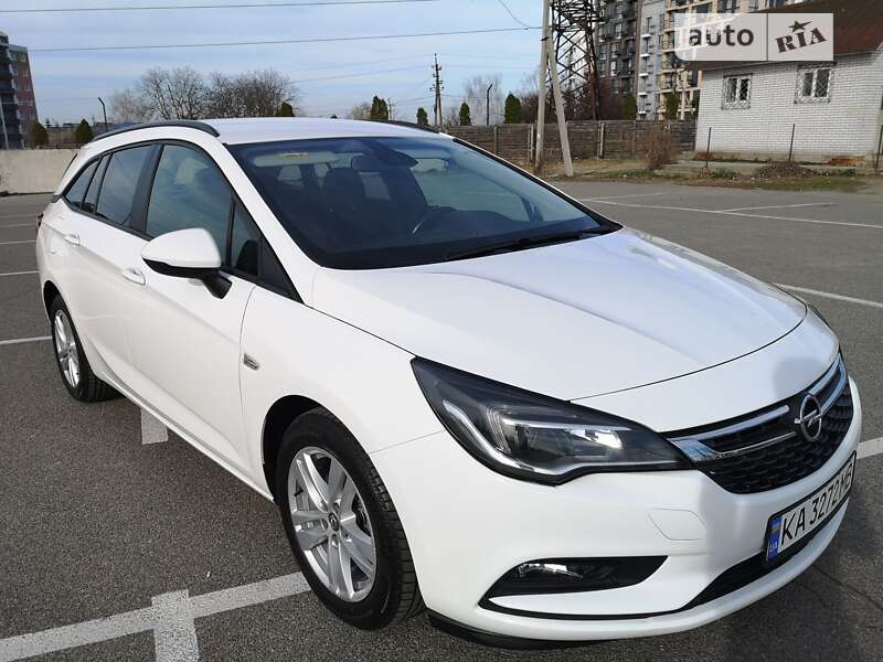 Універсал Opel Astra 2019 в Києві