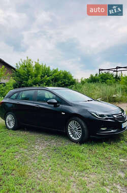Универсал Opel Astra 2016 в 