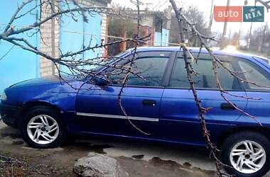 Хетчбек Opel Astra 1994 в Запоріжжі