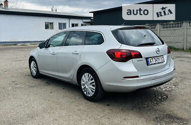 Универсал Opel Astra 2013 в Коломые