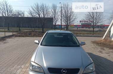 Хэтчбек Opel Astra 2000 в Ровно