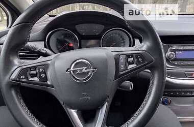 Универсал Opel Astra 2016 в Калуше