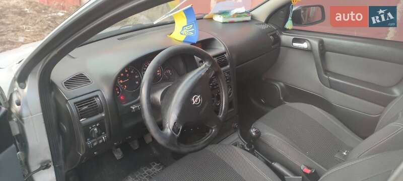 Универсал Opel Astra 2002 в Харькове