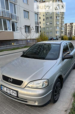 Седан Opel Astra 2008 в Львове