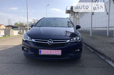 Універсал Opel Astra 2017 в Виноградові
