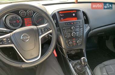 Універсал Opel Astra 2014 в Калуші