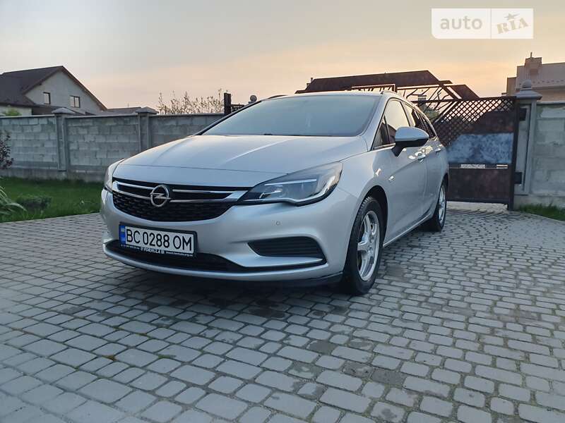 Универсал Opel Astra 2016 в Радехове