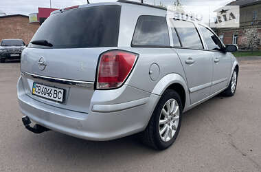 Универсал Opel Astra 2005 в Бахмаче