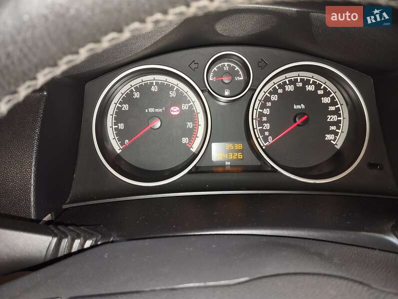 Универсал Opel Astra 2007 в Луцке фото 3 Универсал Opel Astra 2007 в Луцке