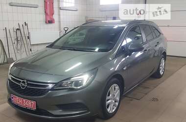 Універсал Opel Astra 2018 в Бердичеві