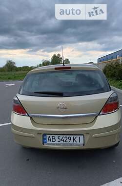 Хэтчбек Opel Astra 2004 в Хмельнике