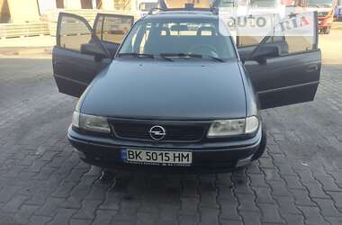 Универсал Opel Astra 1997 в Ровно