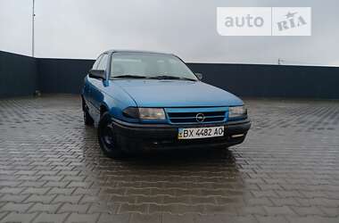 Седан Opel Astra 1993 в Летичіві