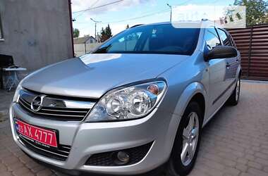 Универсал Opel Astra 2008 в Тернополе