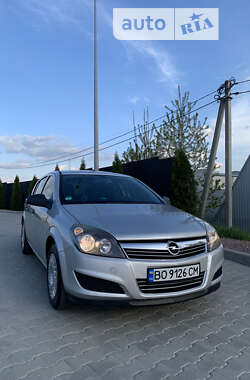 Хэтчбек Opel Astra 2009 в Тернополе