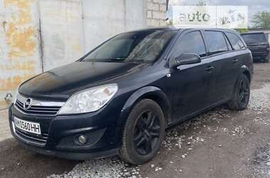 Універсал Opel Astra 2009 в Житомирі