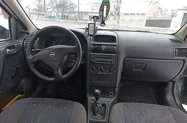 Універсал Opel Astra 2000 в Ромнах