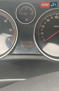 Универсал Opel Astra 2007 в 